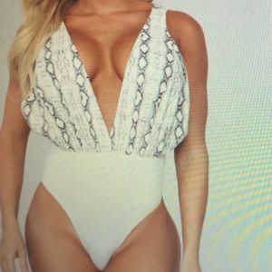 Snakeskin deep v neckline backless bodysuit